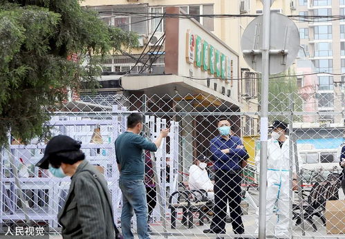 北京护国寺小吃店内景图