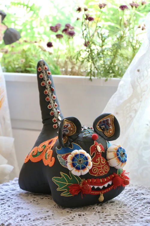 山西闻喜非遗香包手工艺品特写