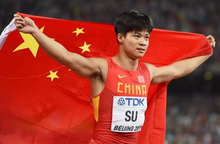 跨界挑战龙舟赛！苏炳添：好累，坚持10秒后就没力了！