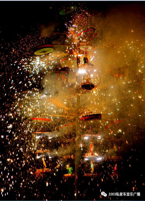 《藏海传》上演超甜咬唇吻，文化传承与甜蜜爱情的完美融合