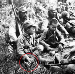 AI修复抗战小英雄照片，网友泪目：原来他们也曾是个孩子