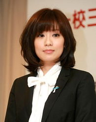 贾静雯泪诉三位亲人患癌，坚强背后藏着多少心酸故事？