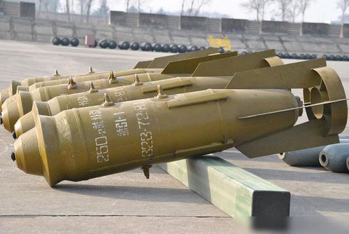 俄军3吨级炸弹瞬间摧毁乌军指挥所，顿涅茨克战火再燃