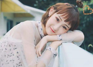 陈雪凝在节目中表演原创歌曲