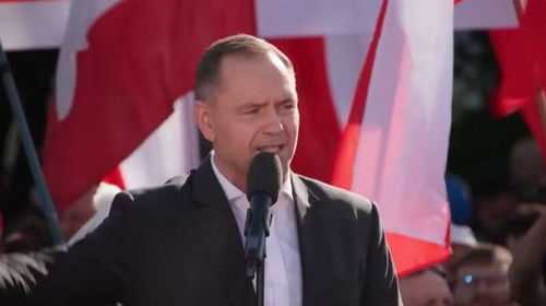 波兰新总统卡罗尔·纳夫罗茨基