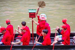 猎德龙舟征婚小伙爆红后微信被加爆！网友：爱情也要看缘分？