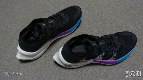 “体考神器”碳板鞋风靡校园，家长担忧：真的能提分还是智商税？