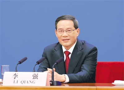 中国国务院副总理何立峰参加日内瓦会谈