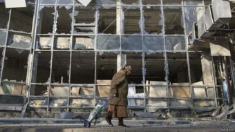 千人换俘现场,乌克兰士兵与家人相拥而泣