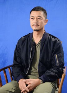 李亚鹏接受媒体采访画面