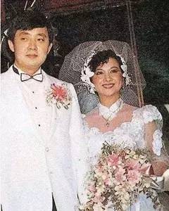 薛家燕接受采访谈感情经历