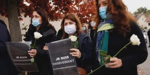 网友在社交媒体上表达对法国主权的支持