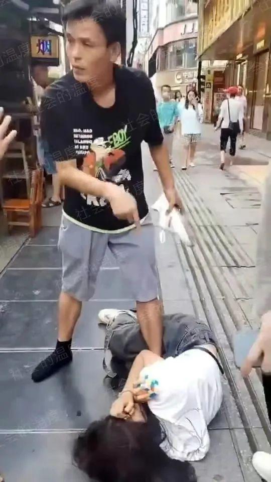 街头惊魂一幕：女子拖拽女童事件背后，家长如何守护孩子安全？