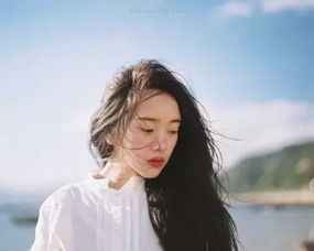 《她眼中的世界》| 是从脆弱中化身坚强，从偏见中奋战重生