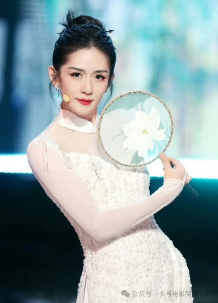 赵丽颖《酱园弄》出场美晕了，网友：这才是真正的惊艳时刻