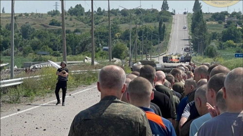 最大规模换俘背后：俄乌再谈判的复杂博弈