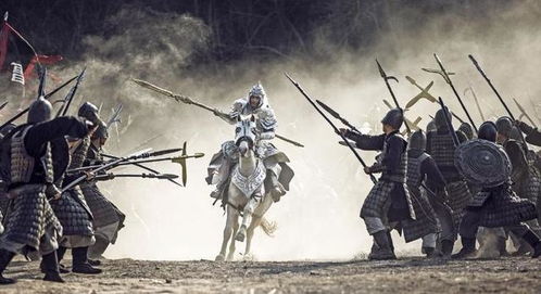 赵云怀抱阿斗在战场奋战的插画