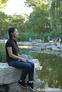 27岁幼师三亚疑被蛇咬身亡，家属质疑救治延误！背后真相令人揪心