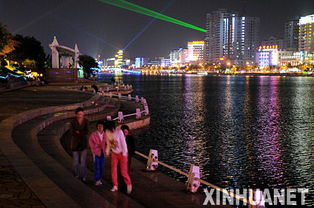 三亚旅游景区夜晚灯光图