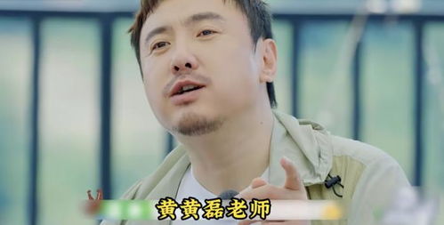 贾冰45天狂瘦45斤！‘脱相’式减肥引热议，妻子晒照甜蜜回应