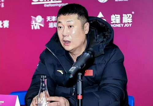 新一届中国女排开门红！赵勇带队亮相北京站，老将+新人组合引期待