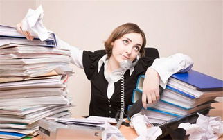 蜜雪冰城女店员不是因为爆单累哭的？背后真相令人深思