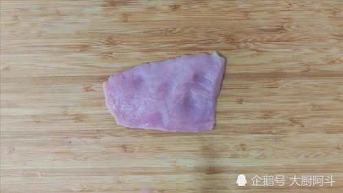 熟客曝光猪肉抹硼砂，食品安全再敲警钟！