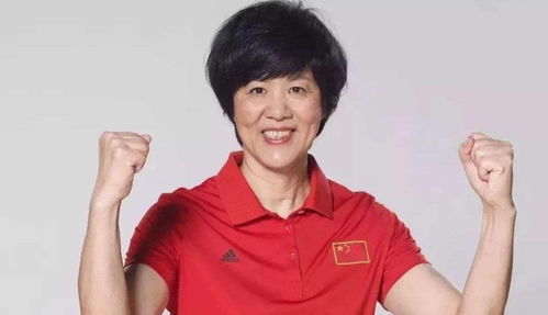 石展承在节目中认真工作