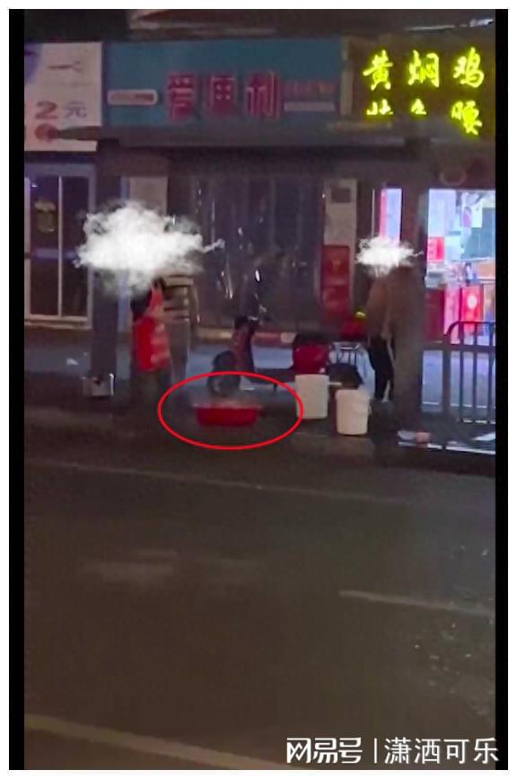 腾讯热搜｜武汉大学附近餐馆突发故意伤害案，1死2伤！背后真相令人唏嘘