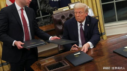 特朗普在椭圆形办公室内