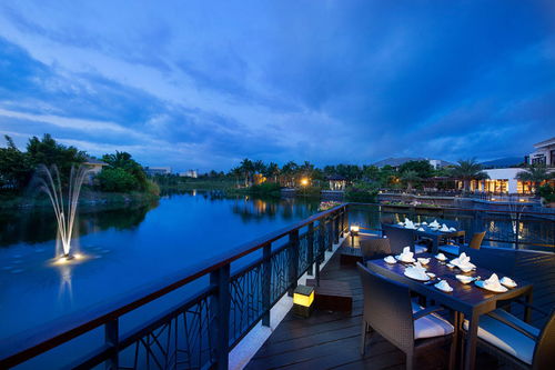 三亚景区夜晚环境照片