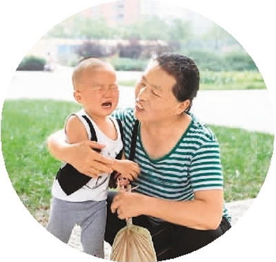 81岁老爸读经典9年2913天，亲子系统国学诵读竟成家庭新日常