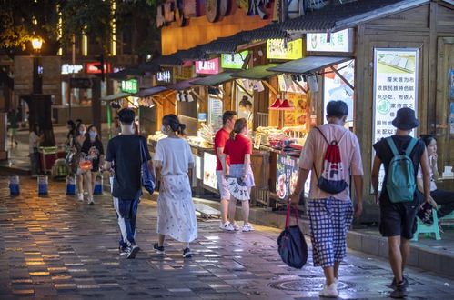 三人花780元？上海游客称在重庆吃烧烤被宰，真相究竟如何？