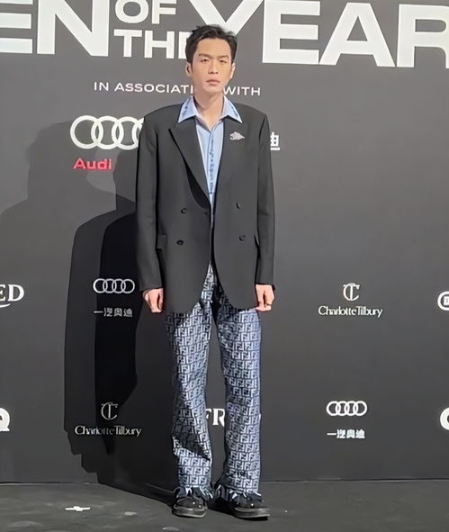 白鹿七分裤细节设计