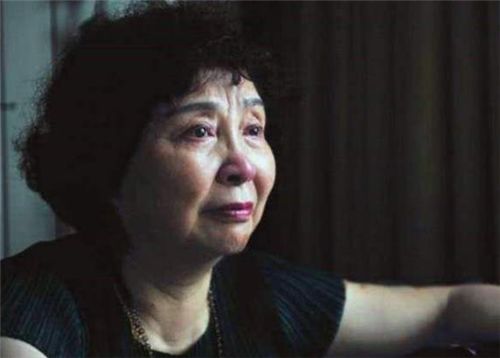 23岁医学生因结肠癌去世，遗体捐母校：他用最后的方式继续‘学医’