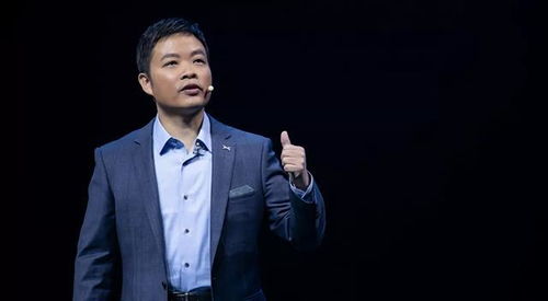 小鹏汽车董事长何小鹏演讲现场