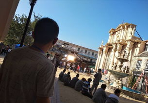 周星驰：从死跑龙套到喜剧之王，他靠什么封神？