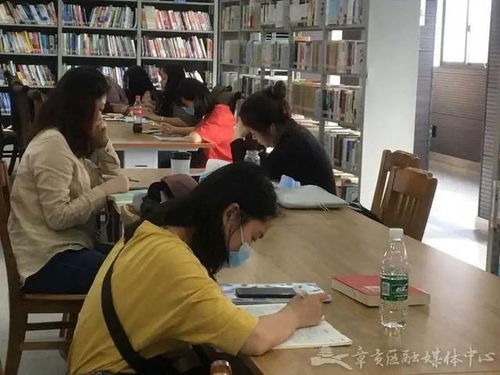 高考倒计时1天：我在抖音上看到的那些感动瞬间