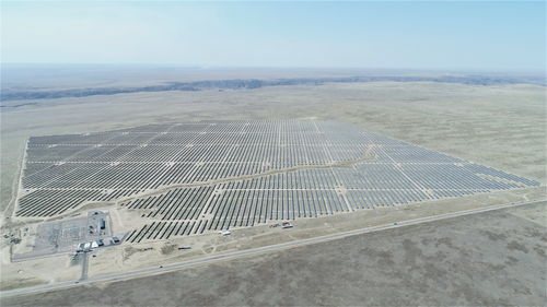 绿色引擎驱动下的中国经济新活力，创新驱动释放无限潜力