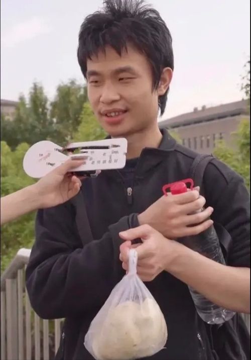 北大韦神账号涨粉千万，意外成高考祝福圣地！网友：这才是青春的模样