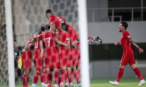 国足再失利：球迷心中的“渣男”形象何时能改？