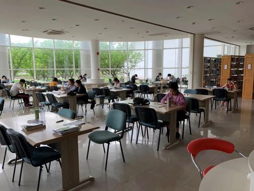 高考结束，男生出考场第一句话竟是‘找不着妈妈了’？背后故事令人揪心