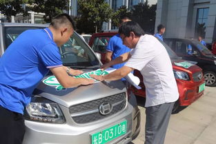 湖南爱心送考车辆张贴标识