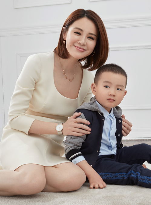 李晟与Double 2Y组合合影