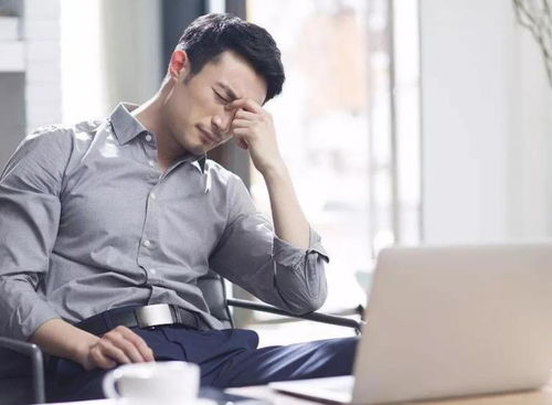 四十岁失业，是该创业还是混迹职场？真实故事与深度思考