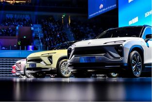 蔚来汽车展示厅内景