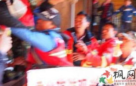 泾县游客被打事件背后：停车引发冲突，官方回应来了！