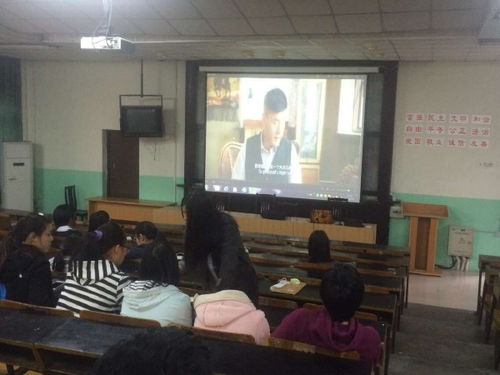 简书爆火短篇《暗黑女子》全员疯批？一场谎言构筑的文学祭坛