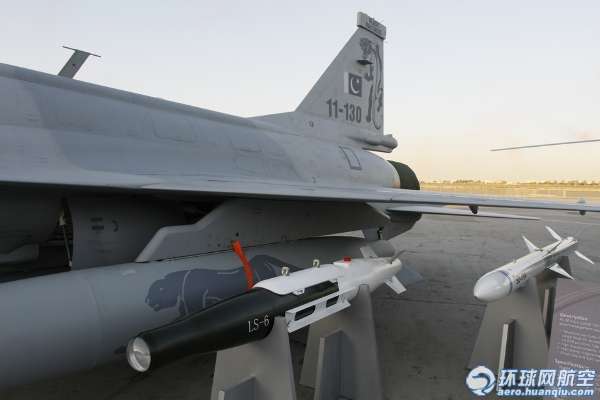 “枭龙”Block3战机全面升级，中巴联合打造新一代空中利刃