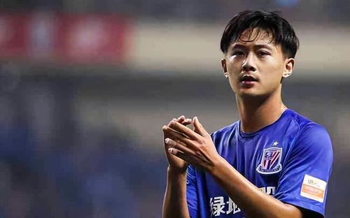 范志毅晒与贝克汉姆合照：惊喜偶遇贝克汉姆，美好的一天！